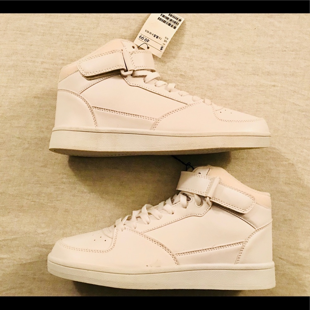 H & M Pure White Divided high tops NWT